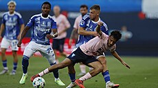 Kapitán Sigmy Radim Breite v souboji s Alim.