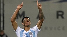 Iago Siqueira se raduje ze vst�eleného gólu do sít� Sparty.