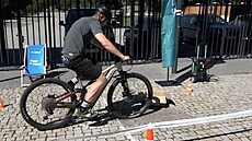 Víte, �e m��e být i elektrokolo vybavené bezpe�nostním systémem ABS?