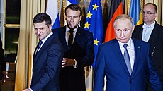 Ukrajinský prezident Volodymyr Zelenskyj za pítomnosti francouzského...