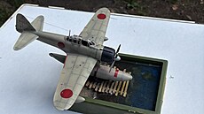A6M2-N Rufe - le�t�nka
