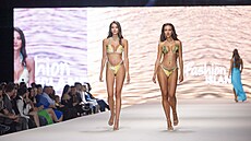 Na módní p�ehlídce Czech Fashion Week na brn�nském výstavi�ti byly k vid�ní...