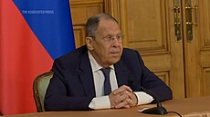Putin je p�ipraven sejít se Zelenským, �ekl Lavrov