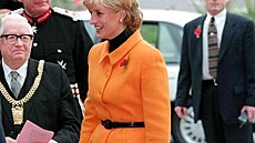Lady Diana si oblíbila kabelky Dior, p�edev�ím hranatý typ, který se dodnes...