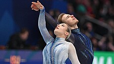 Natálie a Filip Taschlerovi bhem svého volného tance na mistrovství svta v...