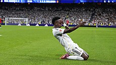 Vinicius Júnior se raduje z gólu v utkání s Mallorkou.