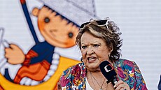 Ji�ina Bohdalová na p�ebírání ocen�ní Ve�erní�k�v �ád. (30. srpna 2025)