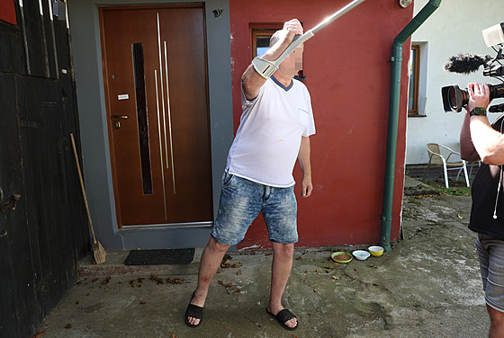 Útoník, který napadl Andreje Babie, promluvil pro iDNES.cz o svých motivacích...