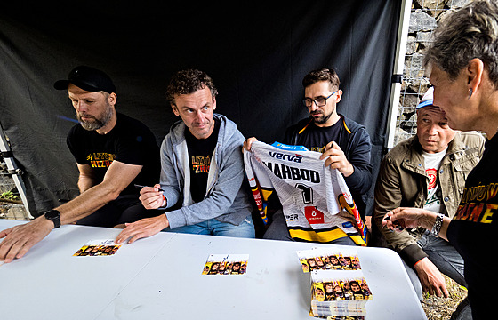 Litvínov, areál Lou�ky, 6. 9. 2025. Setkání fanou�k� hokejové Vervy Litvínov....