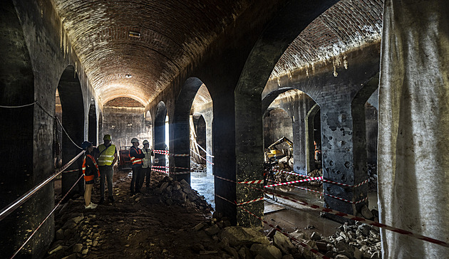 Pestavba Vinohradské vodárny v Praze. (9. záí 2025)