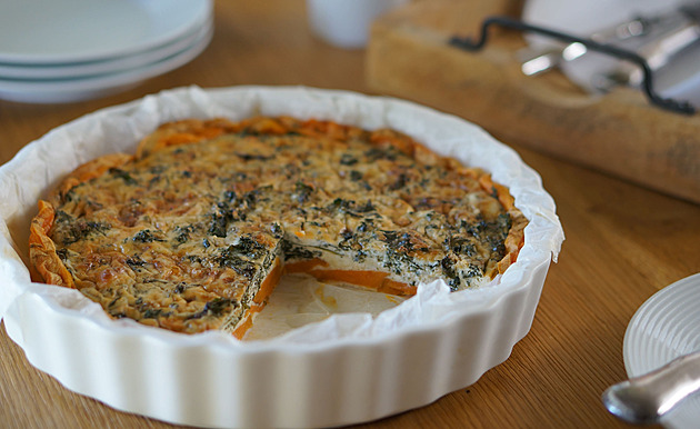 Batátový quiche s kadeřávkem a modrým sýrem podle Kateřiny Šváchové
