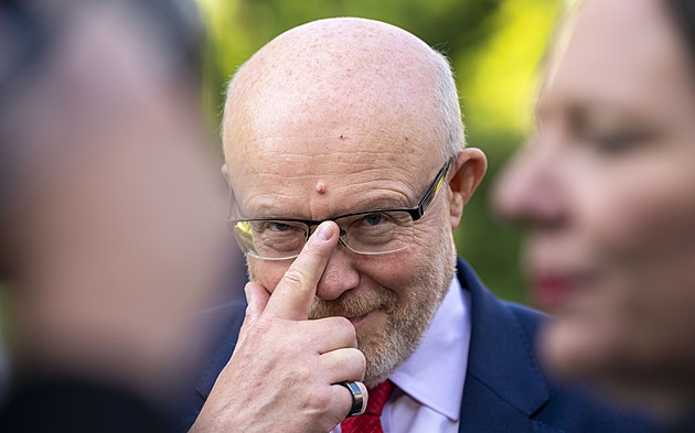 Motol se spojí s Nemocnicí Na Homolce, oznámil Válek