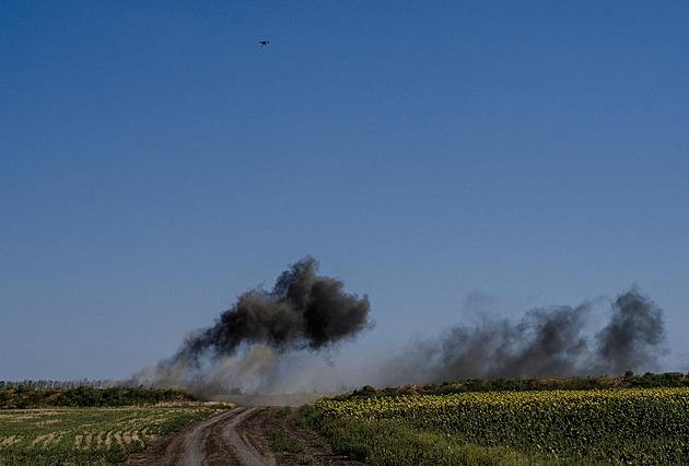 Ukrajina začíná vyvážet zbraně ve velkém. Zpeněží, co se naučila z ruské invaze