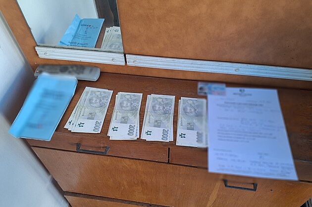 Deset ani tyicet tisíc. Nálezné odmítl i podruhé. (8. záí 2025)