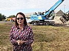 Starostka Jikova Barbora ikov. Likvidace nelegln skldky v Tchanov u...
