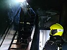 Hasii po pjezdu provedli dkladnou kontrolu objektu a odvtrali siln...