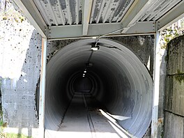 Proto také v�t�ina p�ích spojnic vedoucích vn� z reziden�ního komplexu nabývá...