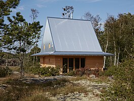 Kdy� vyrazíte ze �védského Hamburgsundu k západnímu pob�e�í, ostrov Hee...