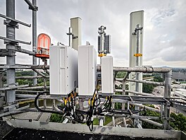 Výhledy od BTS operátora O2 na telekomunika�ní v�i v Pardubicích