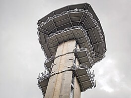 Výhledy od BTS operátora O2 na telekomunika�ní v�i v Pardubicích