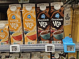 Oblíbený nizozemský mléný výrobek - vla. Nco mezi pudinkem a idím krémem,...