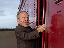Warwick Davis
