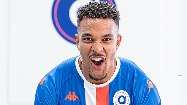 Arabistan'da futbol ve Artis'in hırsları hakkında Jean-David Beauuel