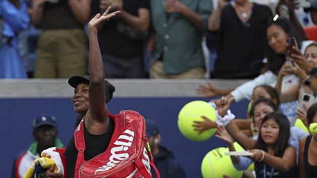 American Venus Williams, çeyrek finallerde yenilgiden sonra hayranlara veda ediyor ...