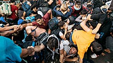 Uprchlíci na hranici Srbska a Maarska (záí 2015)