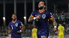 Memphis Depay z Nizozemska se raduje z trefy proti Litv.