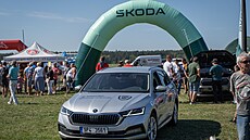 AUTOSHOW 2025 ve Sta�kov�: Auta, adrenalin a rock v jednom dni!