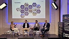 O politice soudr�nosti v Praze: Souhrn slovem a obrazem