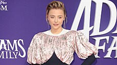 Populární Wednesday v animované podob� sv�j hlas prop�j�ila Chloë Grace...