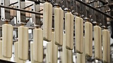 Nanuk Mía má v esku dlouhou tradici. Výroba slavného nanuku, tak jak ho dnes...