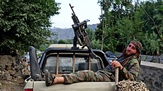 Severovýchodní Afghánistán zasáhlo silné zemtesení. len vládnoucího hnutí...