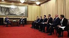 Slovenský premiér Robert Fico se v ín seel s ruským diktátorem Vladimirem...