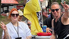 Sugar Denny na p�edvolební akci s Piráty