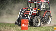 1. sraz traktor a motorek v obci Tetinves