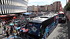 Autobus Quick-Stepu na startu 11. etapy �pan�lské Vuelty.