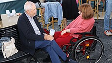 Marek Eben s man�elkou Markétou Fi�erovou (premiéra p�edstavení Kurious od...