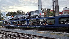 Petr Pavel odcestoval autovlakem na Slovensko. (4. zá�í 2025)