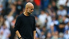Zamy�lený kou� Manchesteru City Pep Guardiola po porá�ce na Brightonu.