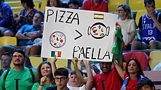 Italtí fanouci mezi jasno.