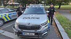 Klatov�tí policisté Petr Andrlík a Martin Morava zachránili star�ího mu�e,...