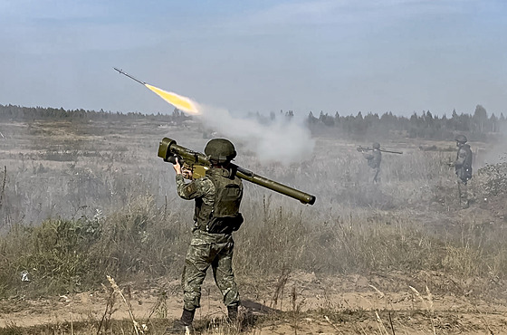 Ruská a bloruská armáda poádají spolené cviení Západ 2025. (13. záí 2025)