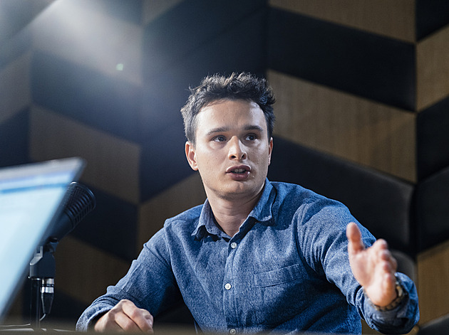 Kdo řídí válku? Izrael zažívá spor Netanjahua s armádou, popisuje reportér