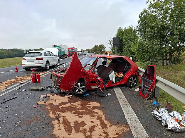Nehoda na silnici mezi Mohelnicí a Studenou Loukou.