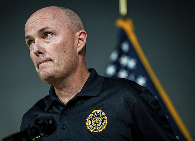 Amerika už vyhlíží Trumpova nástupce. Vanceovi roste důstojný soupeř