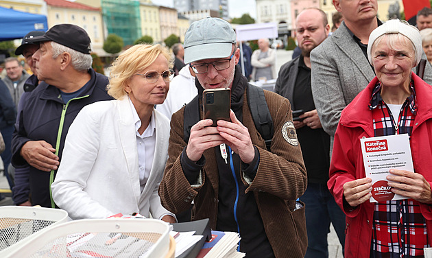 Stačilo! má nejlepší program, protože ho nemusí plnit