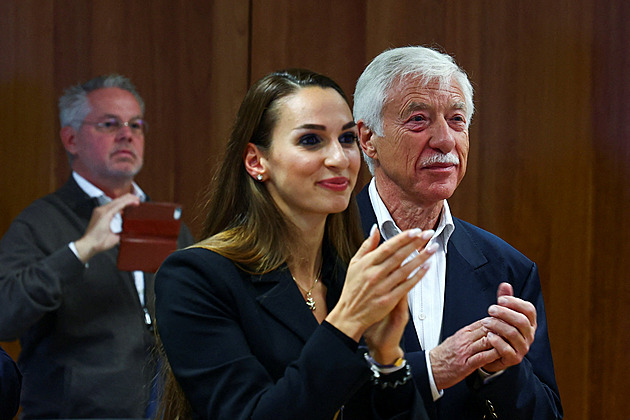 AfD v Severním Porýní-Vestfálsku dostala trojnásobek. Boj o primátory ale nezvládla